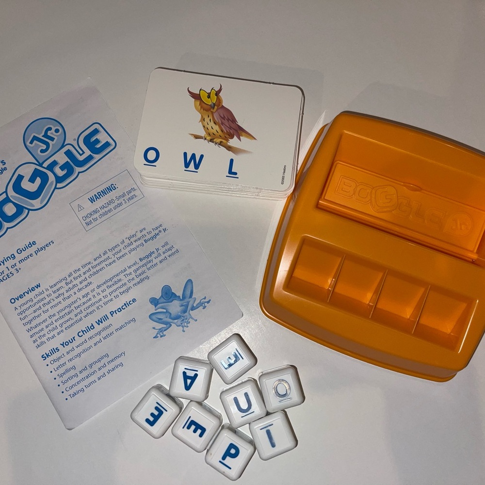 Boggle Jr. Preschool Game - Picture 2 of 4